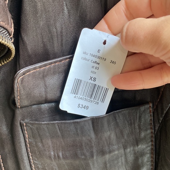 Danier Leather Coffee Brown Jacket - Picture 2 of 8